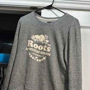 Roots Women’s Gray Sweater